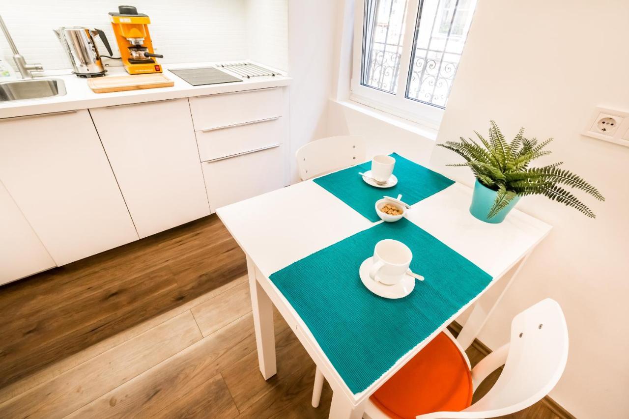 Cosy Studios In The Heart Of The City Budapeste Exterior foto