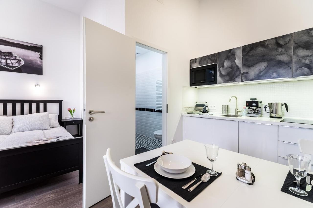 Cosy Studios In The Heart Of The City Budapeste Exterior foto
